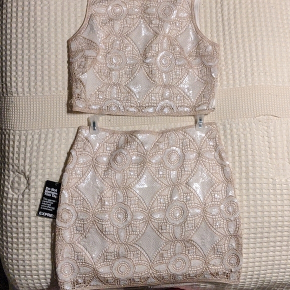 Express Dresses & Skirts - Express sequined matching set
